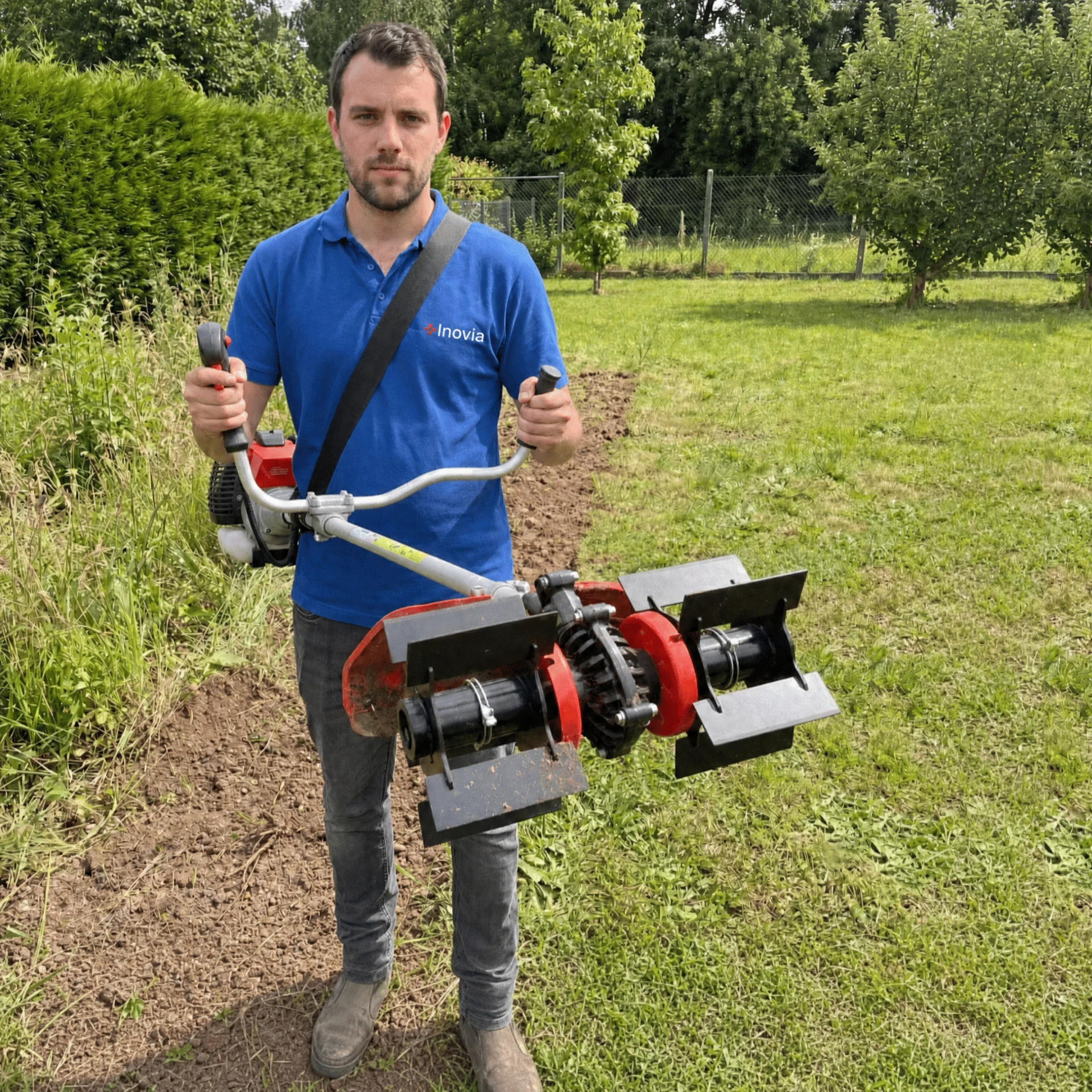 G700 PRO - Roue de Désherbage Multifonctions – Outil Efficace pour Entretien de Jardin et Élimination des Mauvaises Herbes